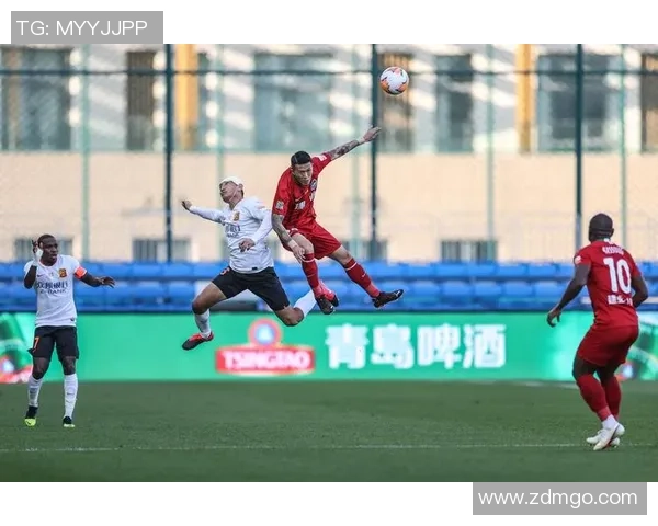 中超第四轮精彩对决卓尔迎战建业期待激烈碰撞与精彩进球 中超第四轮精彩对决卓尔迎战建业期待激烈碰撞与精彩进球