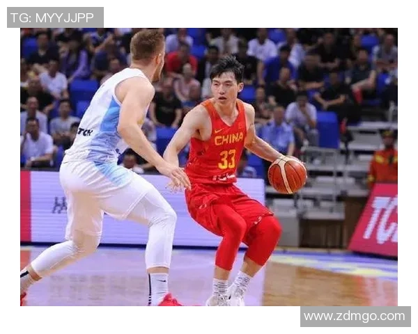 2018年中国男篮蓝队与乌克兰激战回顾精彩瞬间与赛场亮点分析